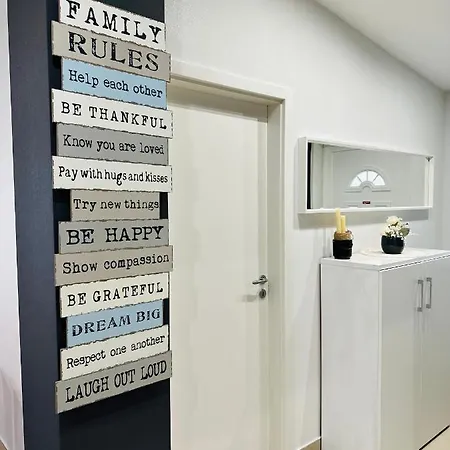 Mutogras Apartment *